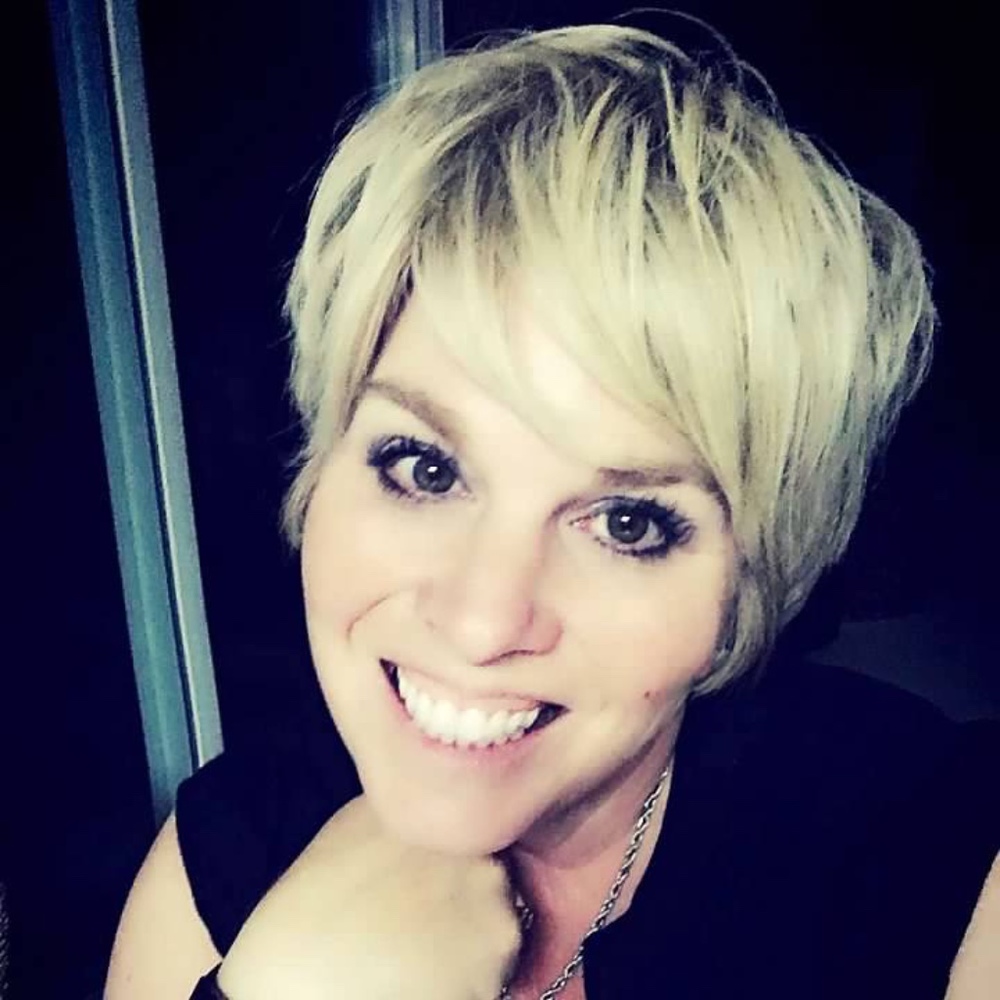 Meet your Posher, Julie